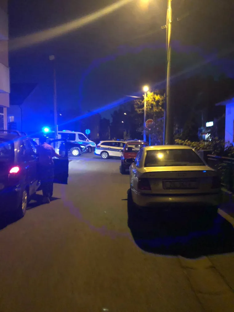 Pucnjava na Vukomercu, ranjene dvije osobe: 'Čula sam rafale, auti su kao &scaron;vicarski sir, djeca su zabarikadirana u &scaron;koli'