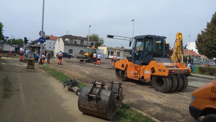 Puknuće cjevovoda je sanirano: Radovi na Selskoj i Krapinskoj cesti još traju