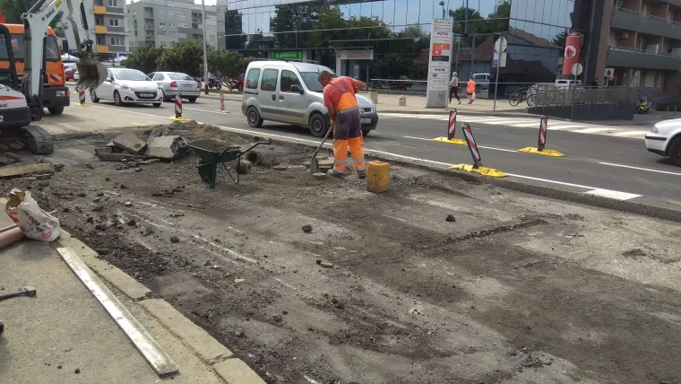 Puknuće cjevovoda je sanirano: Radovi na Selskoj i Krapinskoj cesti još traju