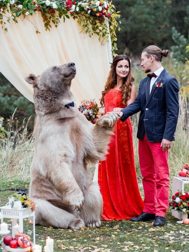Vjenčane fotke ne moraju biti dosadne: ovi primjeri će vas nasmijati, ali i inspirirati