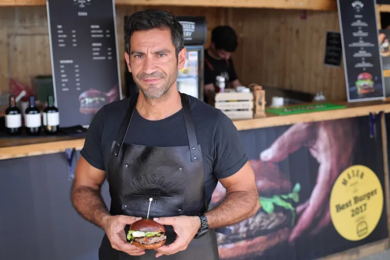 Počele burgerske čarolije, uz čarobne miomirise i neiozostavno druženje