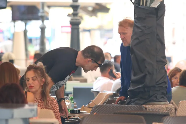 SLAVEN BILIĆ TRUDNU ZARUČNICU IZVEO NA ŠPICU: Na kavi im se pridružili i drugi nogometni velikani