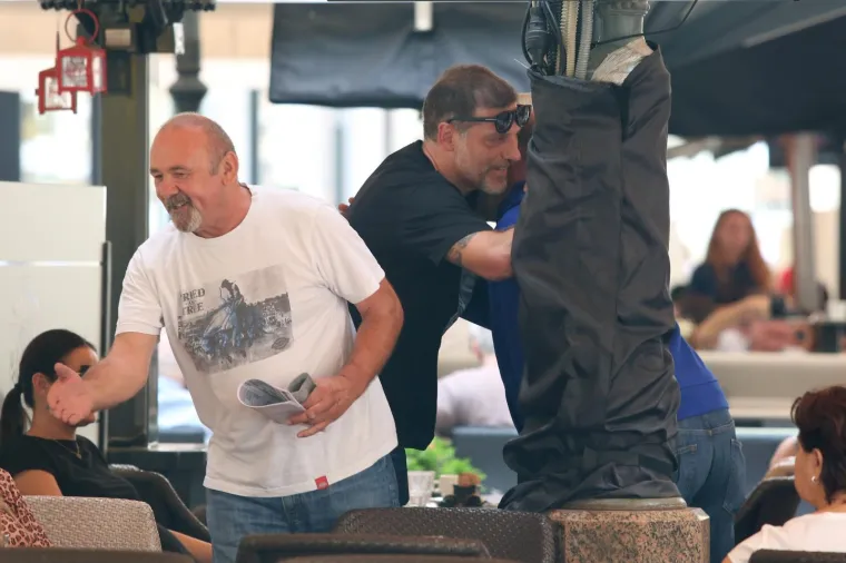 SLAVEN BILIĆ TRUDNU ZARUČNICU IZVEO NA &Scaron;PICU: Na kavi im se pridružili i drugi nogometni velikani