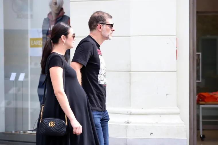 14.09.2018., Zagreb - Slaven Bilic i njegova zarucnica Ivana Djeldum posjetili prijatelje u kaficu Buldog u Bogovicevoj ulici i zaputili se prema Cvjetnom trgu. 
Photo: Luka Stanzl/PIXSELL