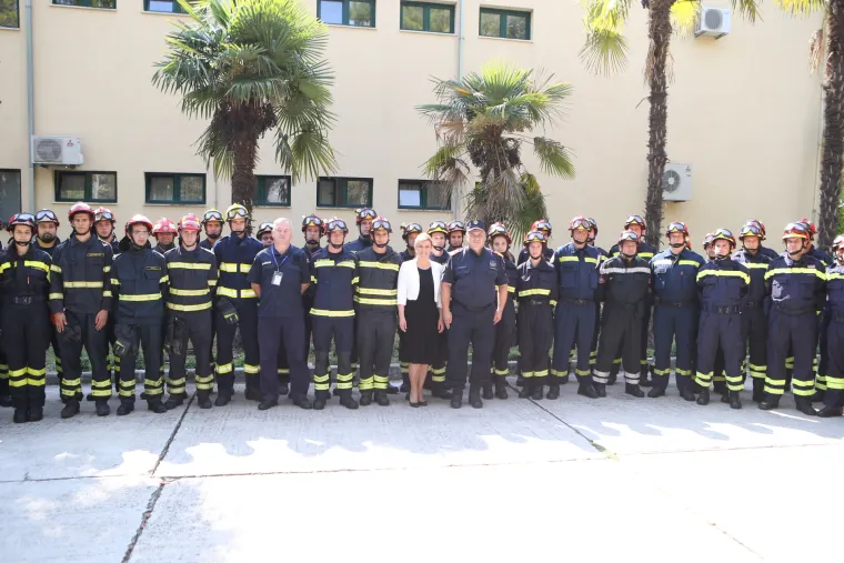 Predsjednica posjetila Operativno vatrogasno zapovjedni&scaron;tvo u Divuljama