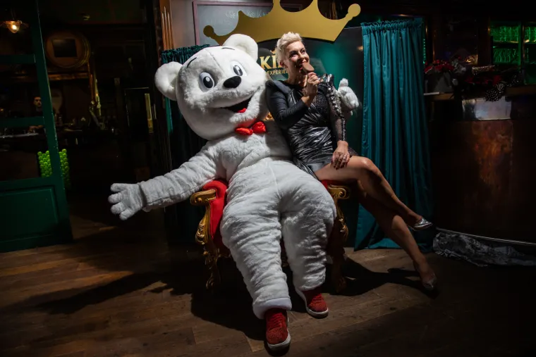 NA INDIRINOM ROĐENDANU BILE MNOGE POZNATE FACE: Pjevačica predstavila album, evo tko je sve do&scaron;ao čestitati