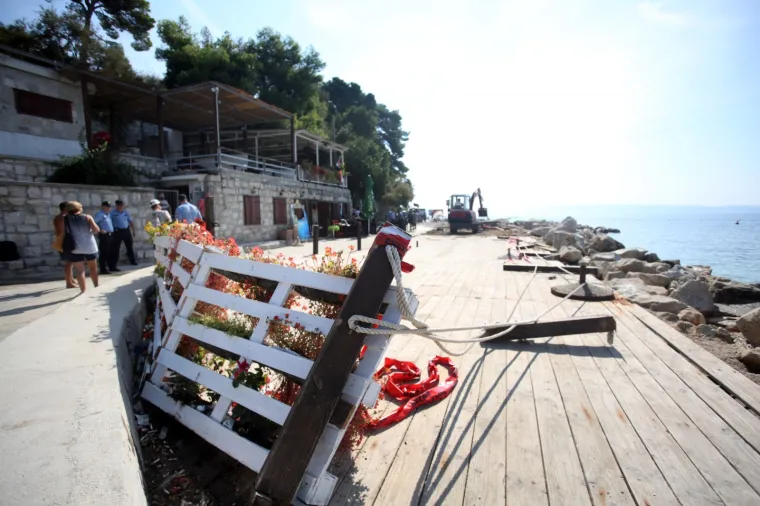 Ru&scaron;enje terase u Splitu