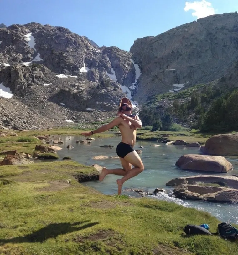 Fotke koje pokazuju &scaron;to se događa kad su mu&scaron;karci iza kamere