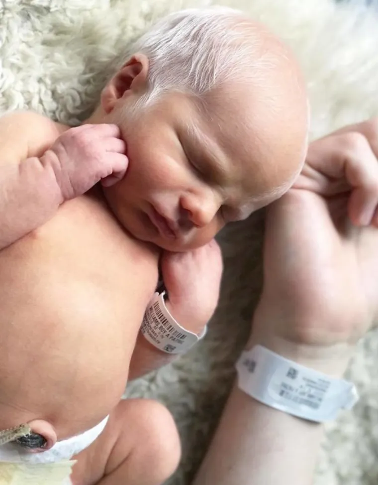 Gospoda u pelenama: urnebesne bebe koje izgledaju kao simpatični 'starčeki'