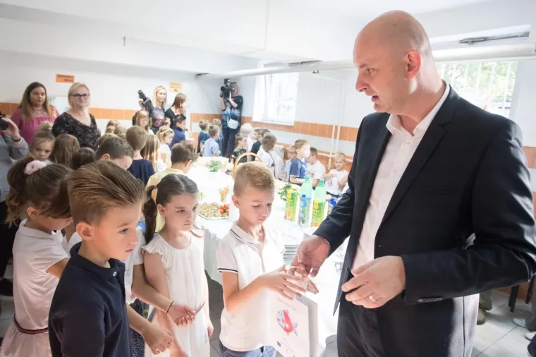 Ministar Tolu&scaron;ić pokrenuo informativnu kampanju 'Danas jedemo ribu'