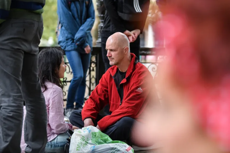 The World's Biggest Eye Contact Experiment na Zrinjevcu