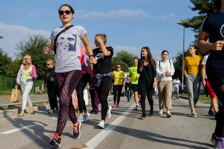 19. TERRY FOX RUN U ZAGREBU: Pet tisuća ljudi trčalo, hodalo, rolalo i bicikliralo  na Jarunu