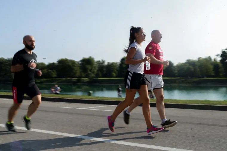 19. TERRY FOX RUN U ZAGREBU: Pet tisuća ljudi trčalo, hodalo, rolalo i bicikliralo  na Jarunu