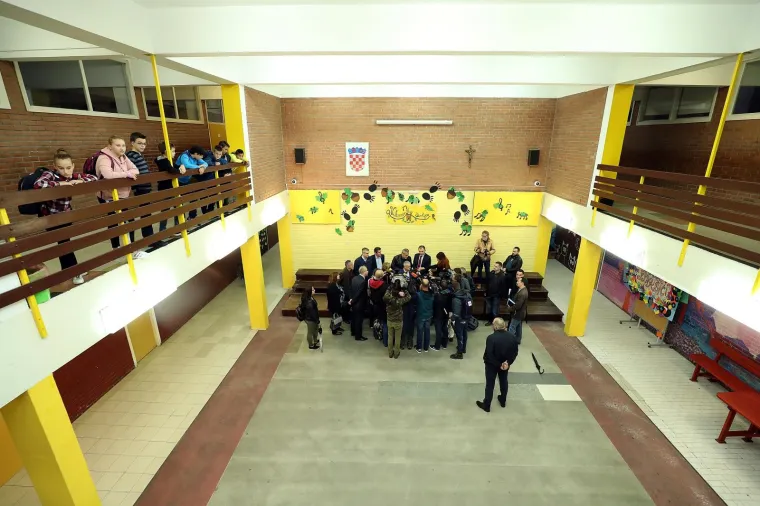 Na OŠ Vukomerec postavljene su kamere zbog sigurnosti djece