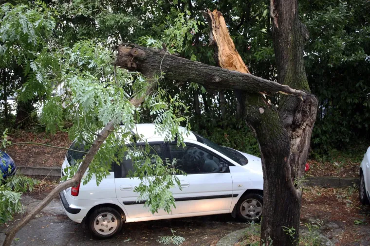 bura, nevrijeme, split, oluja