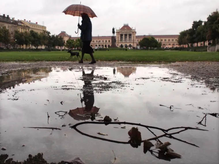 Ki&scaron;a u Zagrebu