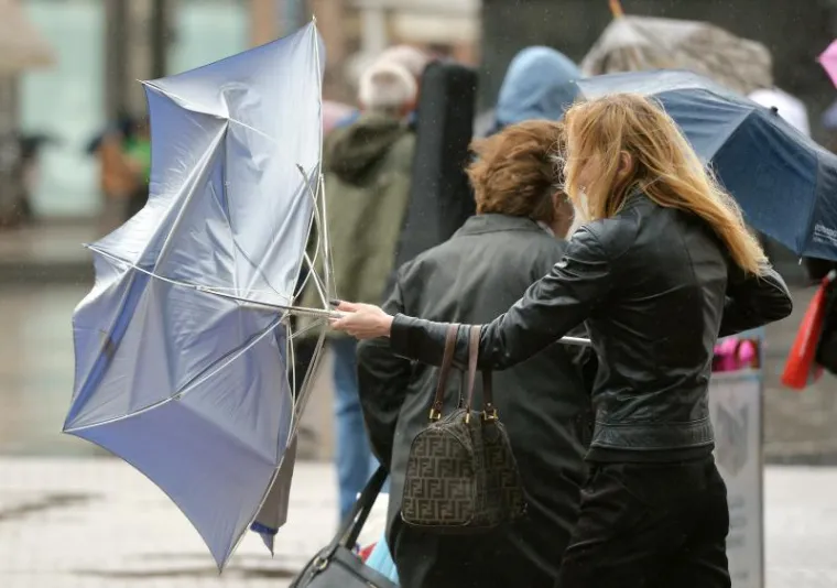 Ki&scaron;a u Zagrebu