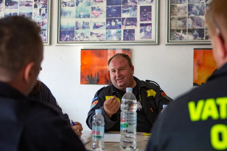 Tužni prizori: Veliki požar na Pelje&scaron;cu poharao sve pred sobom