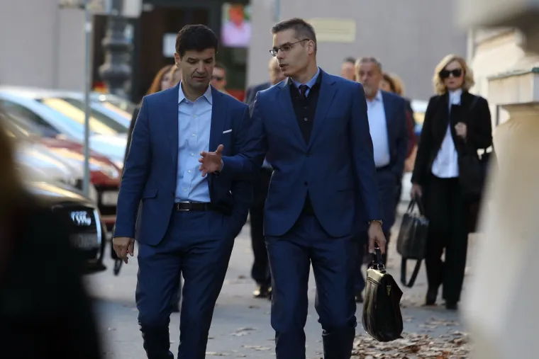 Dolazak Milana Bandića i ostalih na pripremno roči&scaron;te u predmetu Agram