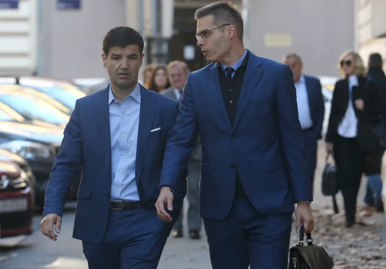 Dolazak Milana Bandića i ostalih na pripremno roči&scaron;te u predmetu Agram