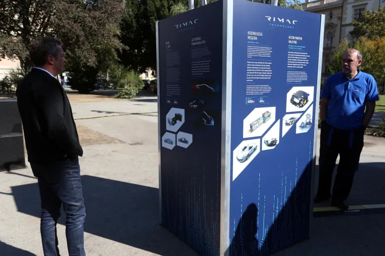 U centru Zagreba građanima predstavljen super automobil Rimac C-Two