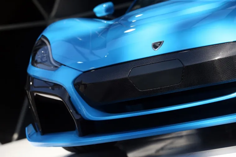 U centru Zagreba građanima predstavljen super automobil Rimac C-Two