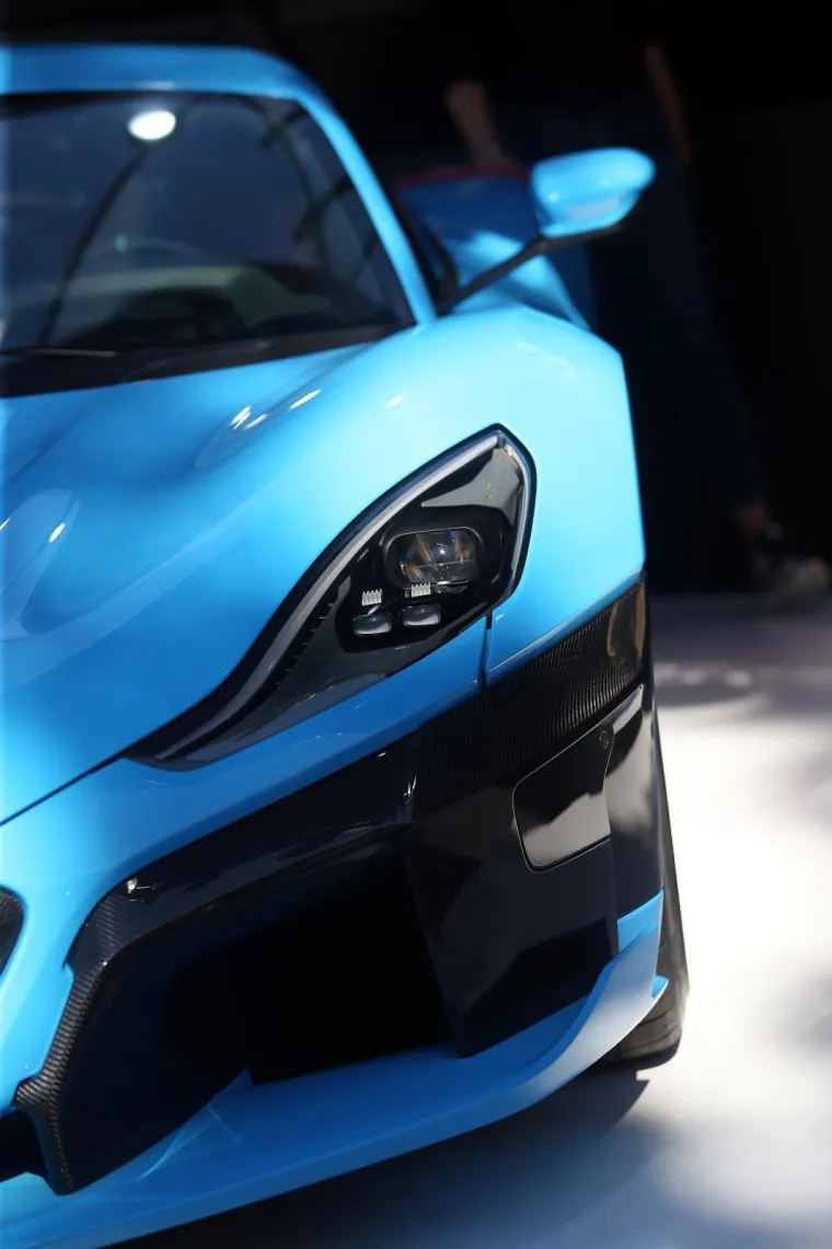 U centru Zagreba građanima predstavljen super automobil Rimac C-Two