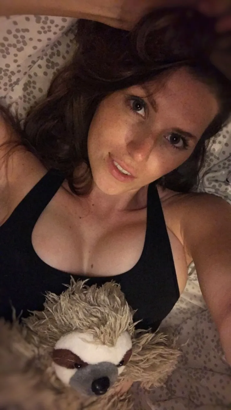 OJ KREVETE MILA SPRAVO, POZDRAVLJAM TE ZDRAVO, ZDRAVO: Pa tko se ne bi izležavao u ovakvom izdanju