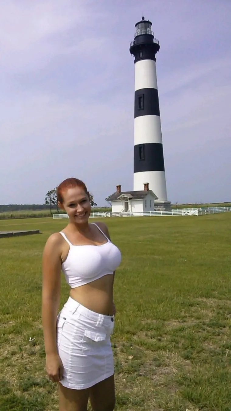 ČAK JE I FRED KREMENKO ODABRAO CRVENOKOSU: Dodu&scaron;e, i neki na&scaron;i političari i to ih je skupo stajalo...