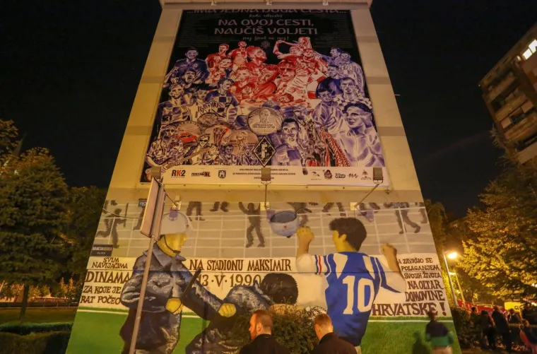 'Na ovoj cesti': Građani Ferenčice posebno izrađenim banerom zahvalili Vatrenima