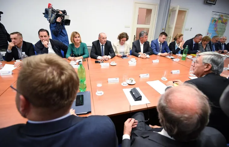 U tijeku sučeljavanje Plenkovića i Brkića u sredi&scaron;njici HDZ-a