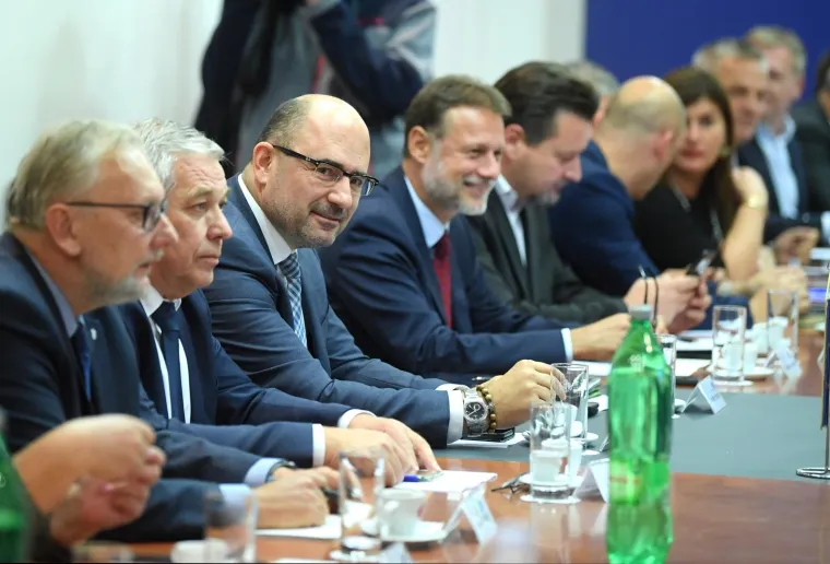 U tijeku sučeljavanje Plenkovića i Brkića u sredi&scaron;njici HDZ-a