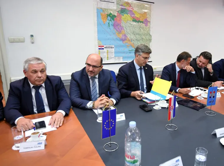 U tijeku sučeljavanje Plenkovića i Brkića u sredi&scaron;njici HDZ-a