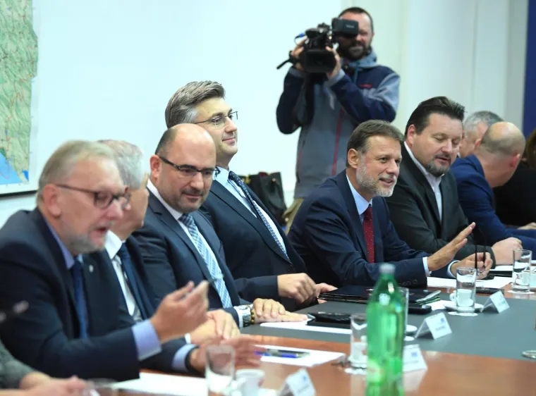 U tijeku sučeljavanje Plenkovića i Brkića u sredi&scaron;njici HDZ-a