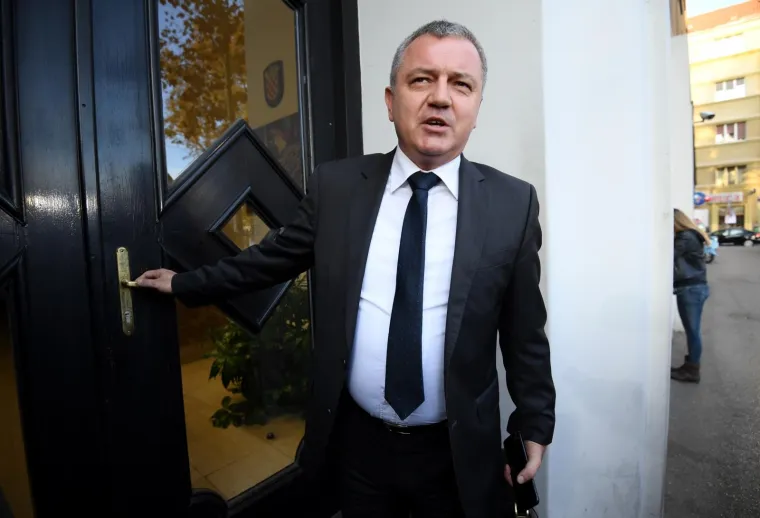 U tijeku sučeljavanje Plenkovića i Brkića u sredi&scaron;njici HDZ-a