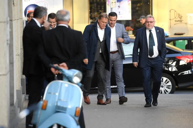 U tijeku sučeljavanje Plenkovića i Brkića u sredi&scaron;njici HDZ-a