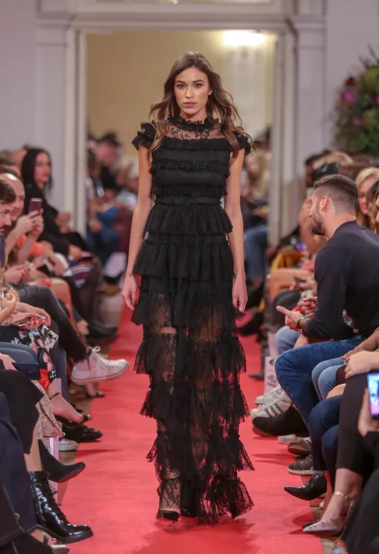 Ženstvenost, elegancija i nosivost okosnica nove kolekcije modnog dvojca ELFS