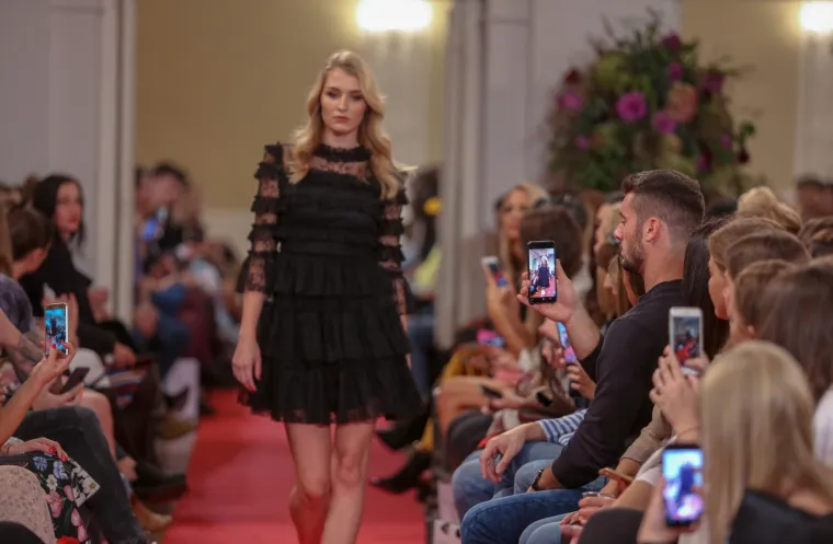 Ženstvenost, elegancija i nosivost okosnica nove kolekcije modnog dvojca ELFS