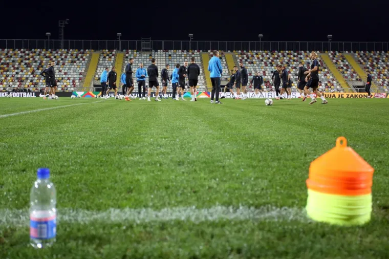 VELIČANSTVENA UVERTIRA ZA ENGLEZE U LIGI NACIJA: Vatreni trenirali na prepunoj Rujevici