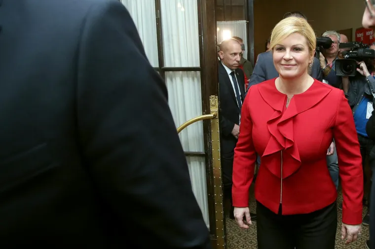 Predsjednica prije i poslije: Pogledajte kako se izgled prve žene države mijenjao kroz godinu