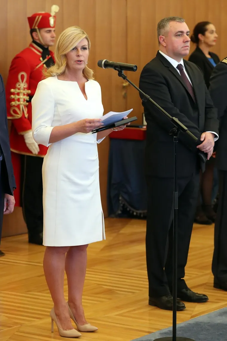Predsjednica prije i poslije: Pogledajte kako se izgled prve žene države mijenjao kroz godinu