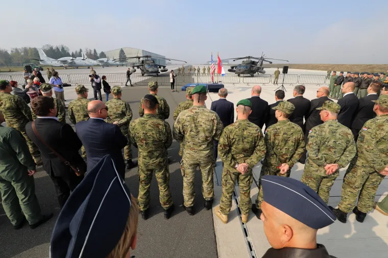 Predstavljeni helikopteri Black Hawk UH-60M