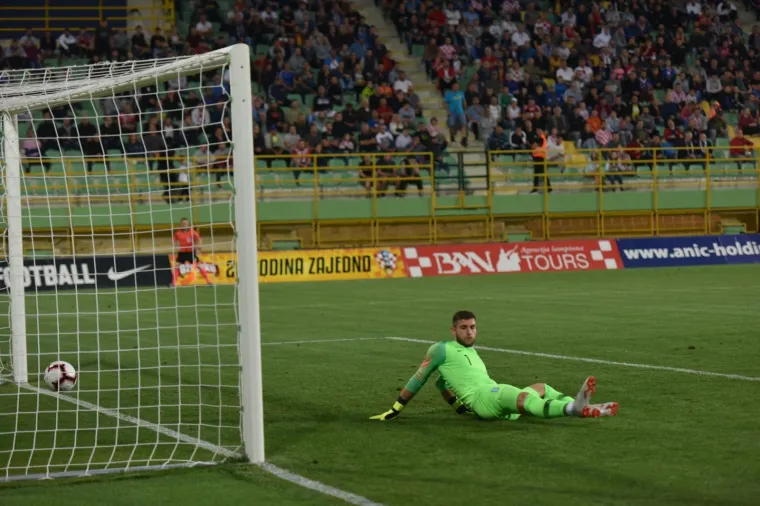 MLADI VATRENI IZAZVALI EUFORIJU U PULI: Osjetite dašak atmosfere s ključne kvalifikacijske utakmice za Euro