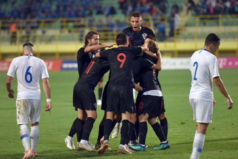 MLADI VATRENI IZAZVALI EUFORIJU U PULI: Osjetite dašak atmosfere s ključne kvalifikacijske utakmice za Euro