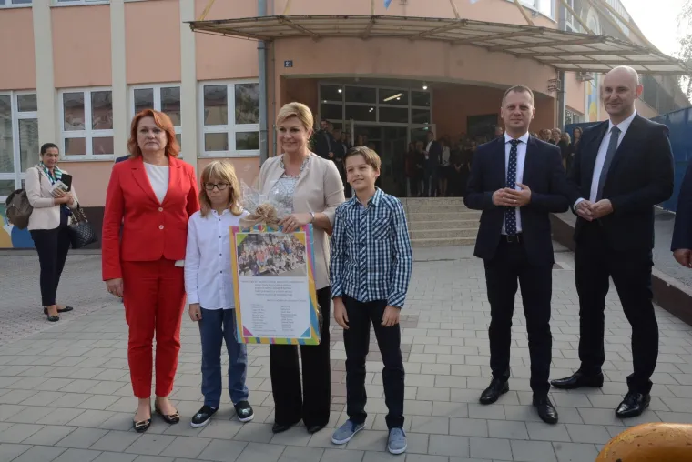 Predsjednica posjetila virovitičku Osnovnu &scaron;kolu Vladimira Nazora