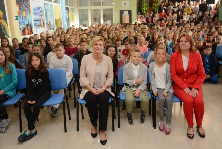 Predsjednica posjetila virovitičku Osnovnu &scaron;kolu Vladimira Nazora