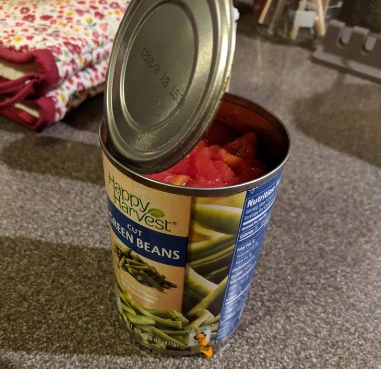 NISU DOBILI &Scaron;TO SU NARUČILI: Preveslali ih bezobrazni prodavači misleći valjda da će biti smije&scaron;no