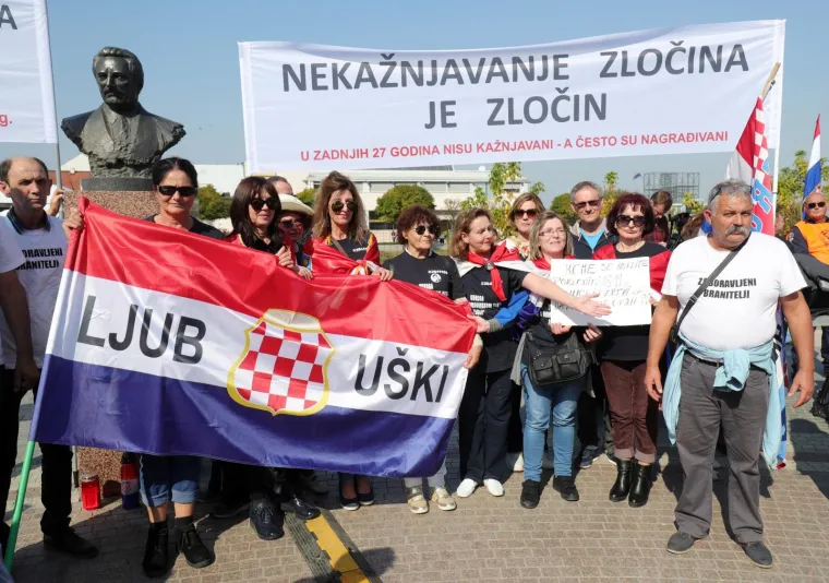Tisuće prosvjednika okupilo se u Vukovaru: Tražili kažnjavanje ratnih zločina