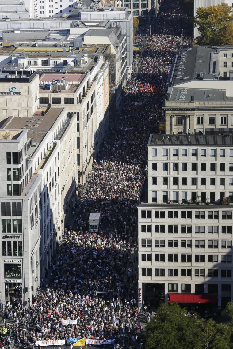 U Njemačkoj masovni prosvjed protiv ekstremne desnice