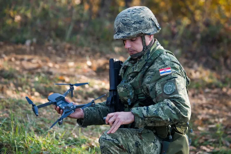 VELEBIT 18: Vježba izvidničke operacije u sklopu združene vježbe svih postrojbi HV-a